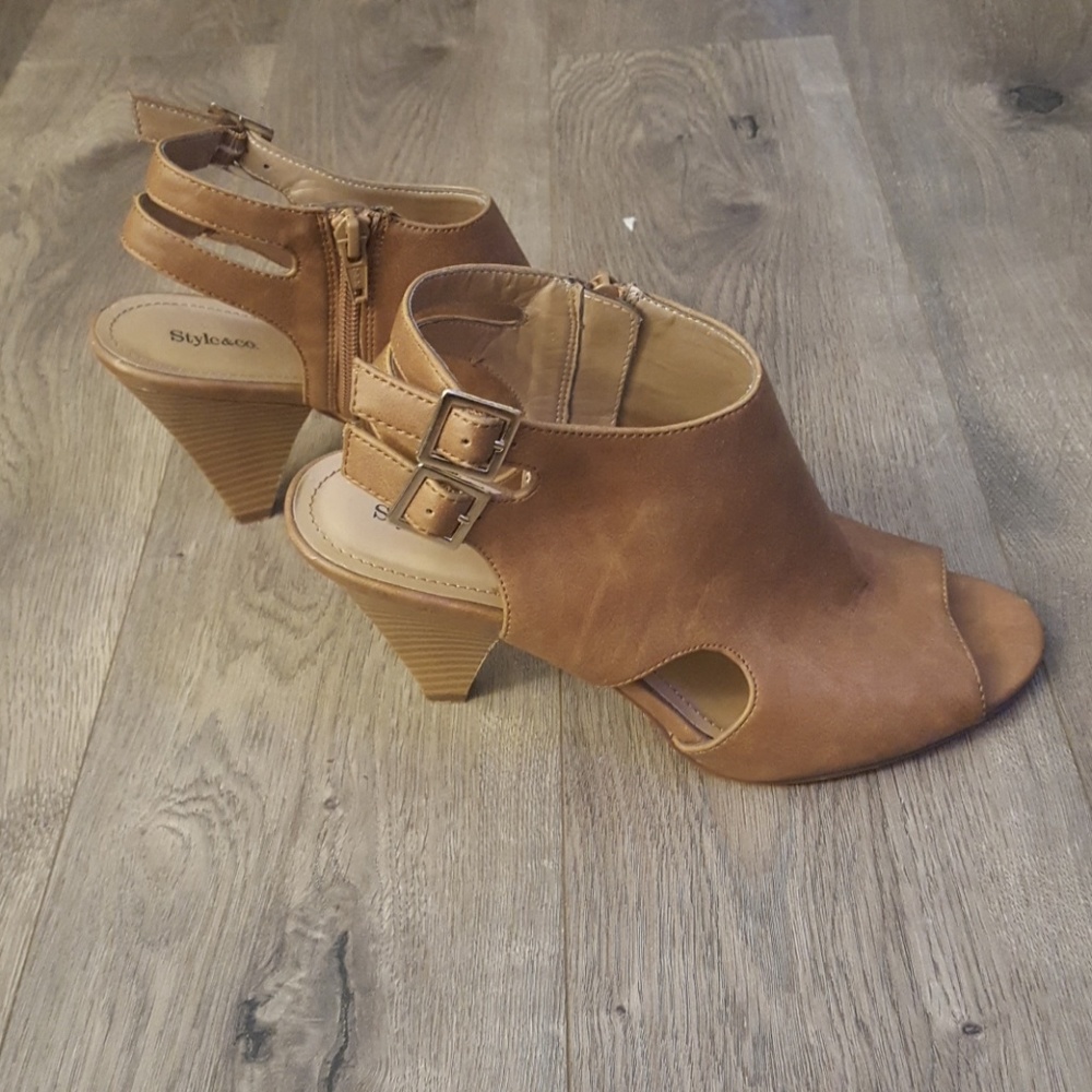 Style and Co Brown Open Toed Heels